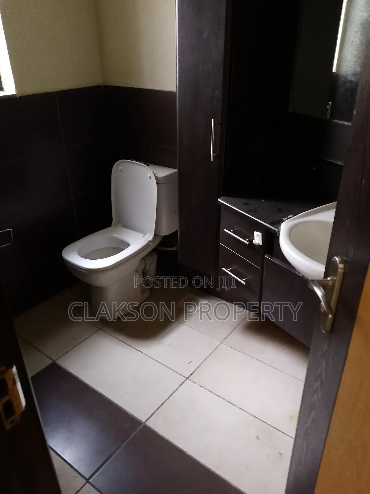 3bdrm Apartment in Kilimani for rent