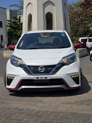 Nissan Note 1.2 Hybrid NISMO 2017 White