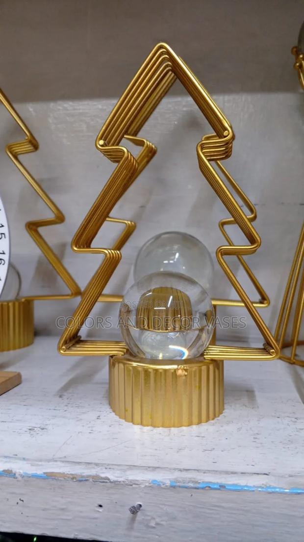 Decor Pieces Christmas Tree - main view