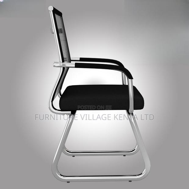 Guest Seat -Mid-Back Mesh Office Visitor Chair - thumbnail 5