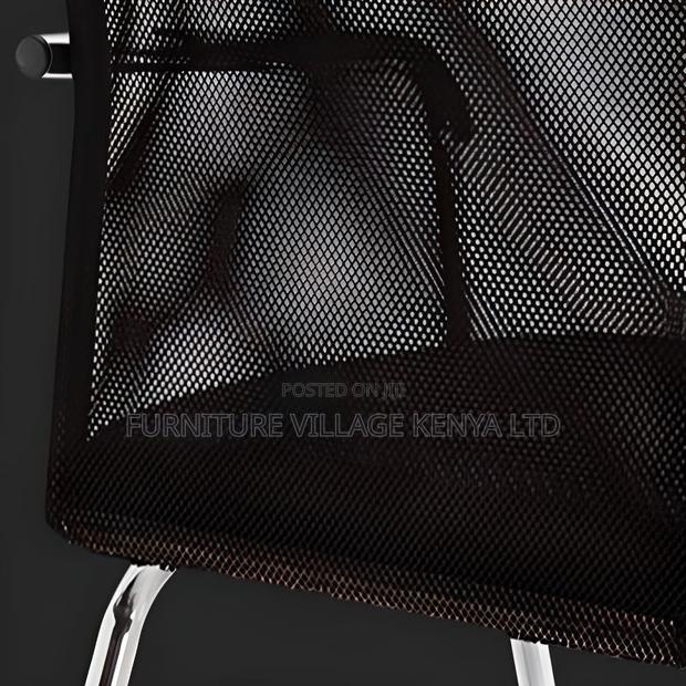 Guest Seat -Mid-Back Mesh Office Visitor Chair - thumbnail 11