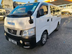 Nissan Caravan (Urvan) 2015 White