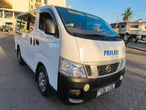 Nissan Caravan (Urvan) 2015 White