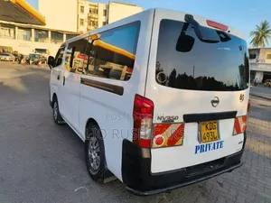 Nissan Caravan (Urvan) 2015 White