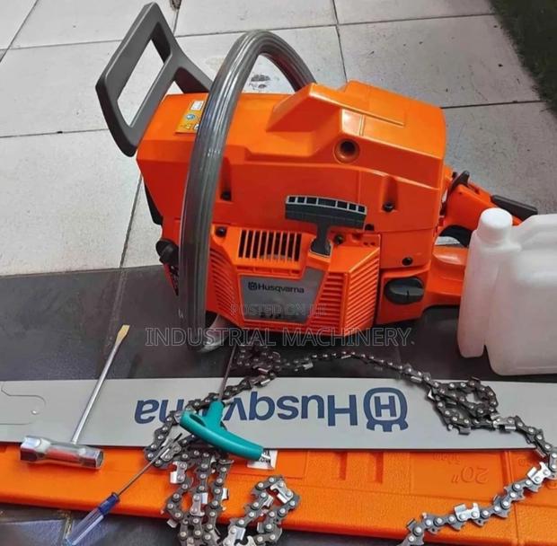 Power Saw Chainsaw 272xp > Genuine Quality. - main view