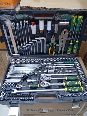 142+2pcs Professional Boss Force Tool Set - main view