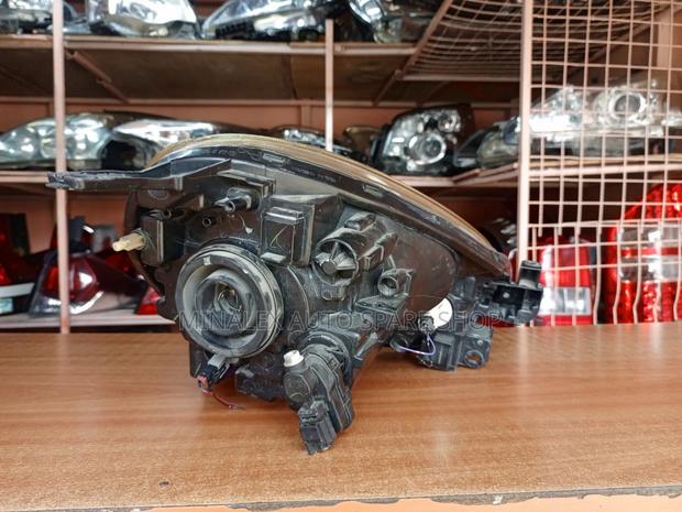 2010 Nissan March Left Hand Side Headlight Complete - thumbnail 2