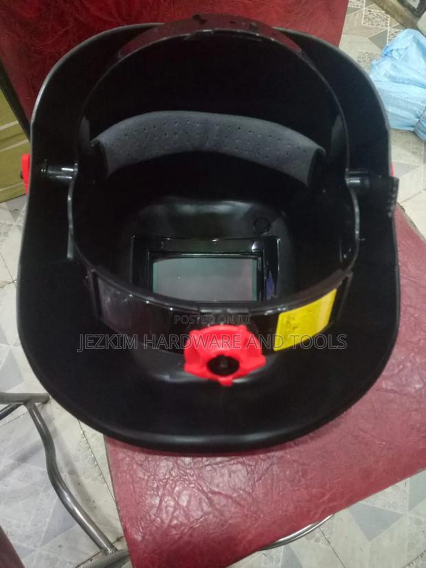 Welding Helmet - thumbnail 2