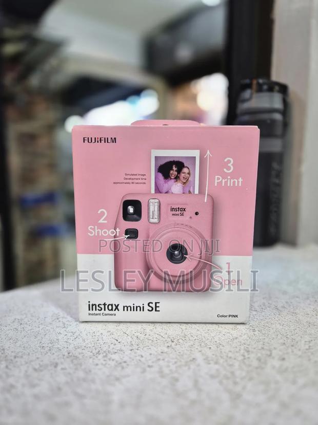 Fuljifilm Instax Mini SE Instant Camera (Pink) - main view