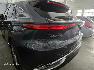 Toyota Harrier 2021 Blue