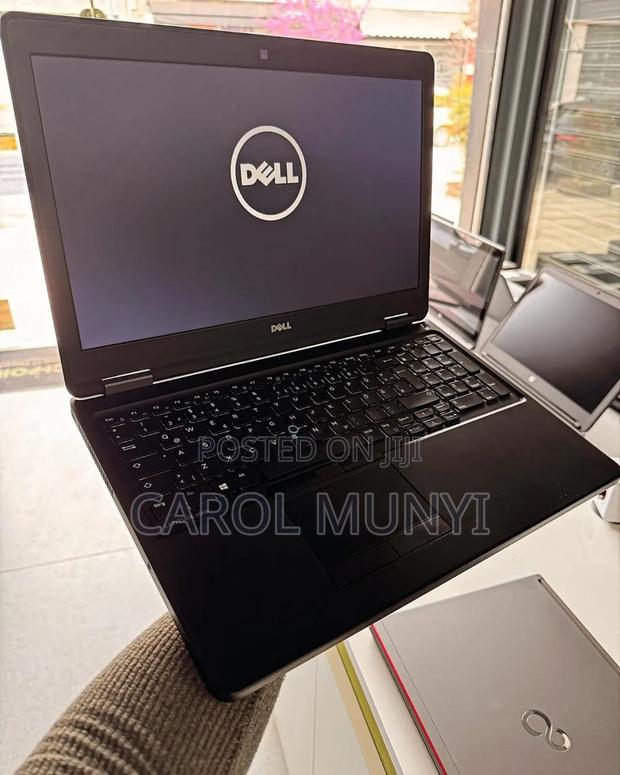 New Laptop Dell Latitude E5550 8GB Intel Core I5 SSD 256GB - thumbnail 2