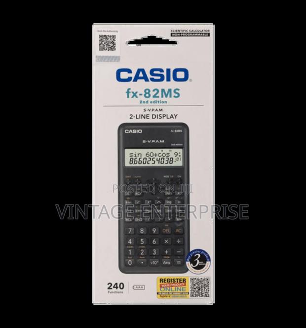 Calculator Fx-82m2, Calculator