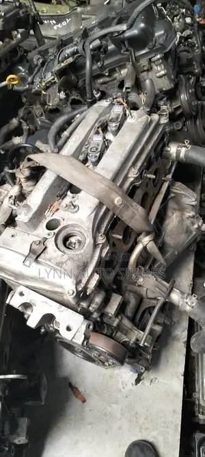 Toyota Harrier 2AZ Slimm Engine