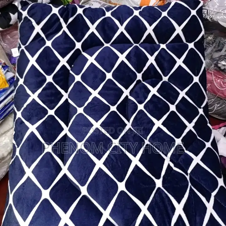 Heavy Single Woolen Blankets