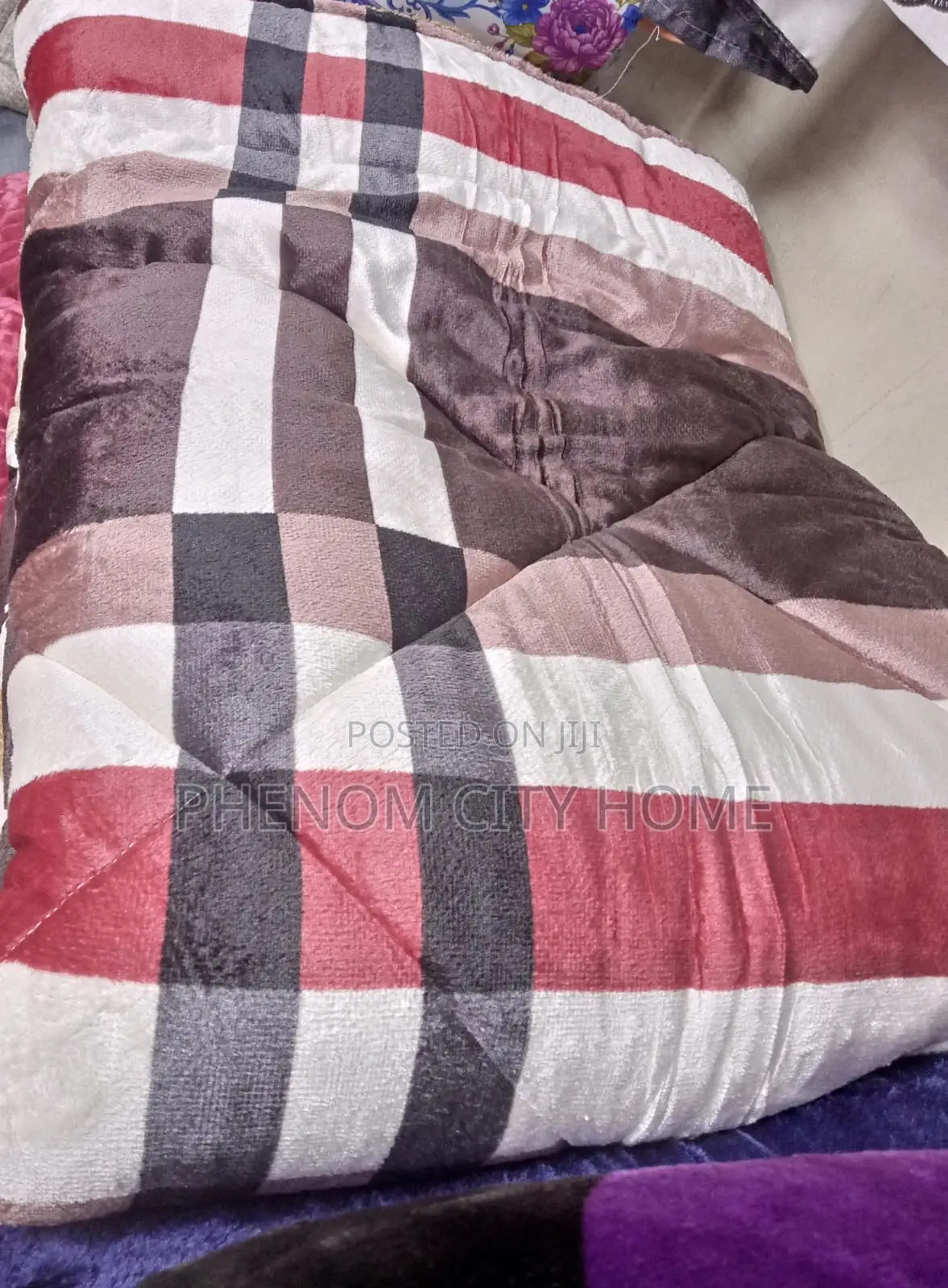 Heavy Single Woolen Blankets