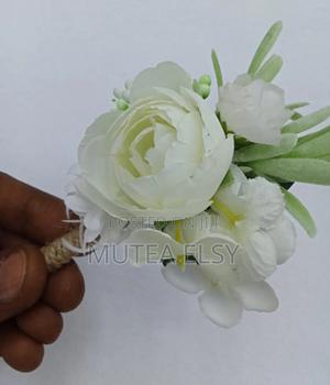 White,Red,Purple Peach Lapel Flowers. - thumbnail 2