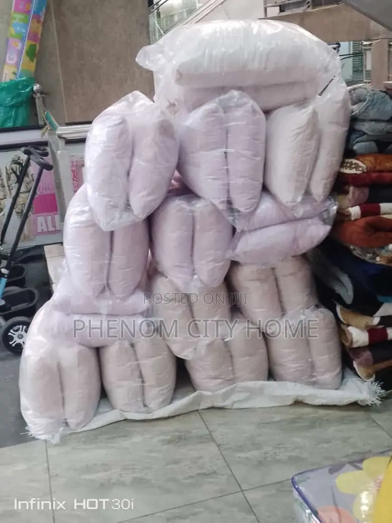 Plain White Fibre Bedpillows