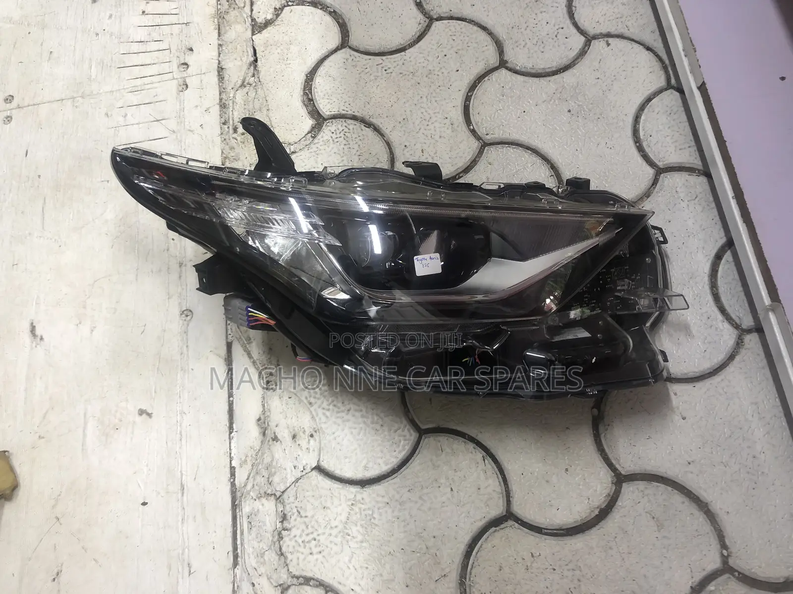 Toyota Auris 2017 Xenon Headlight (Double Focus)