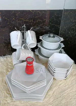 *31 PCS Trendy Hexagonal Dinner Sets*