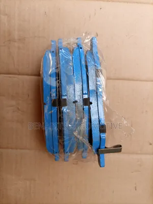 Nissan Tiida Front Brake Pads