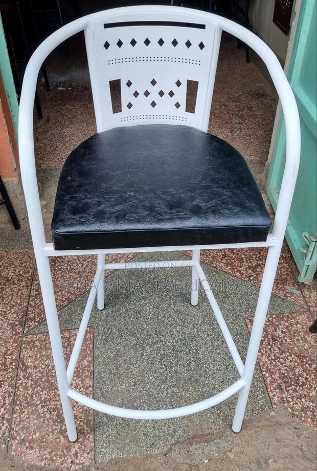 High Stools for the Bar Hotel Counter, Very Unique Strong