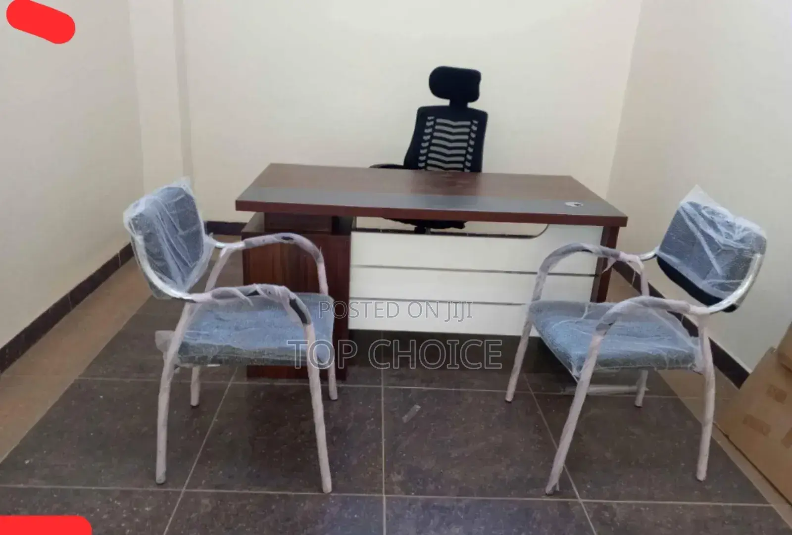 Executive Office Desk Set With Three Chairs