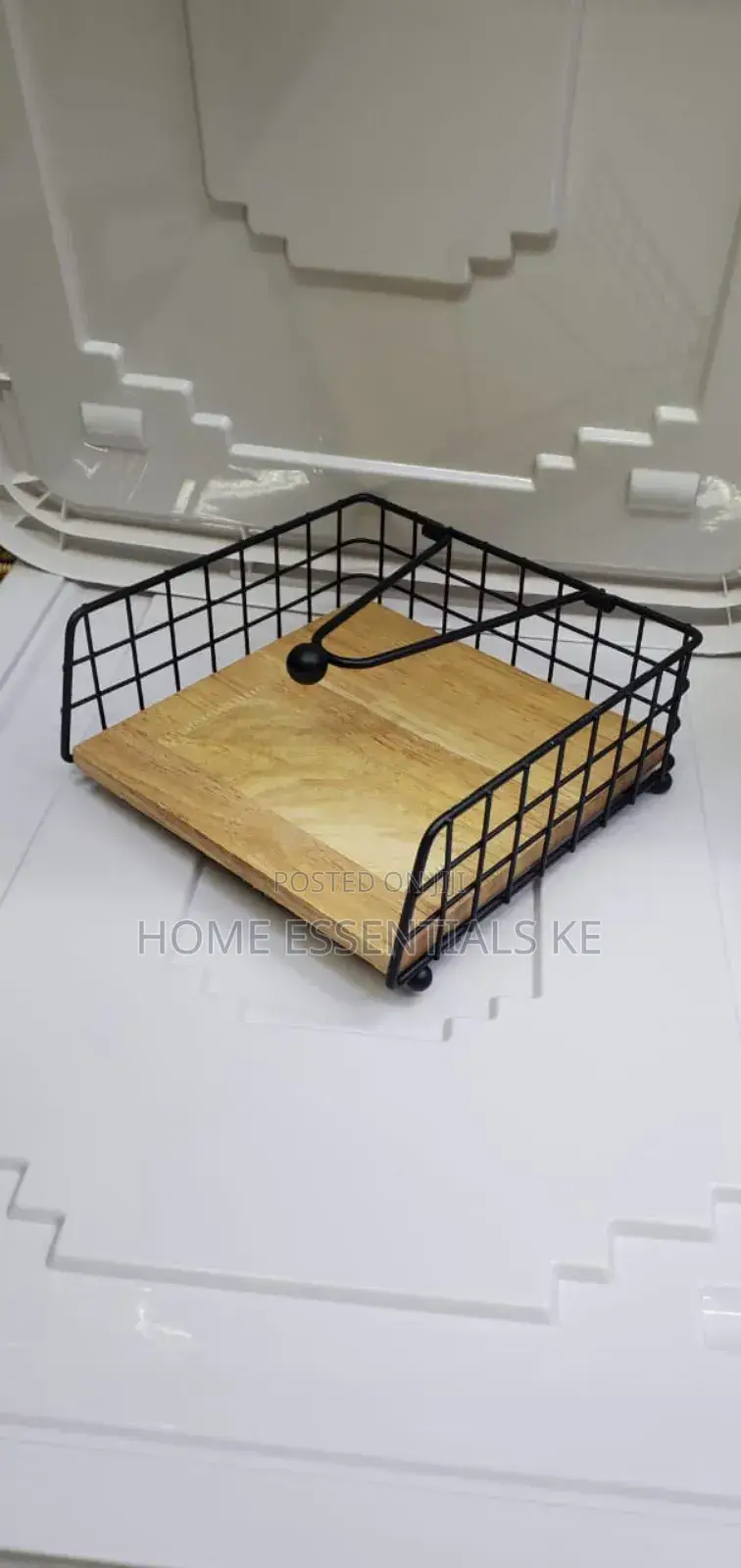 * FLAT Metallic Napkin Holder