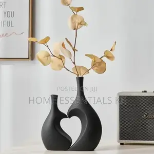 Decorative Ceramic Heart Shape Black