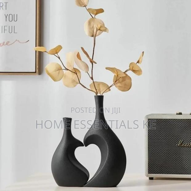 Decorative Ceramic Heart Shape Black