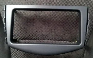 Radio Replacement Fascia Kit/Frame. For Toyota Rav4/Vanguard