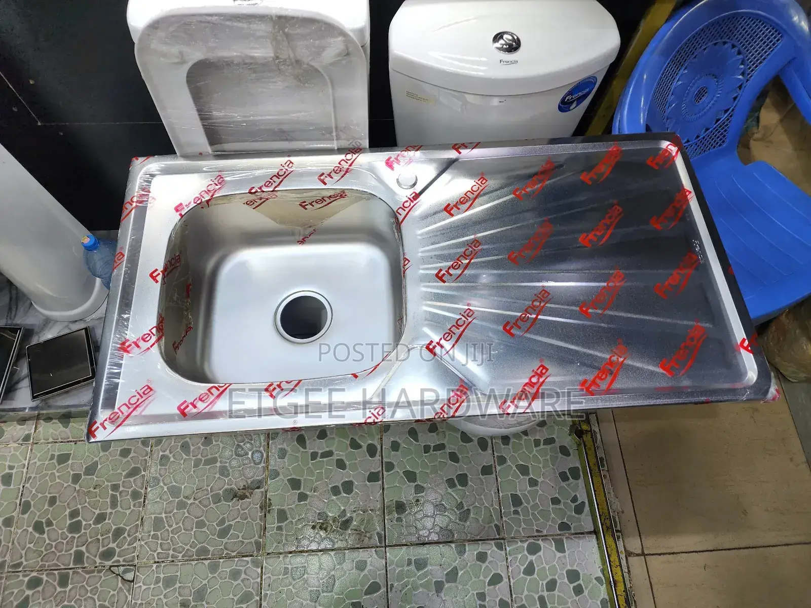 Kitchen Sink Heavy With Fittings (Bottle Trap)