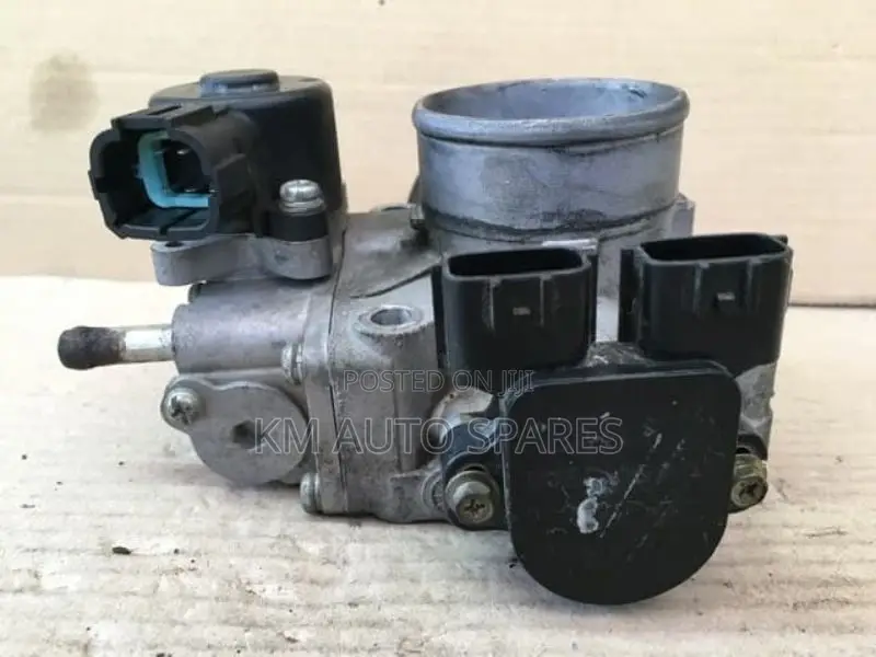 Nissan Qg18 Throttle Body for Bluebird, Fb15, Fb14, Advan.