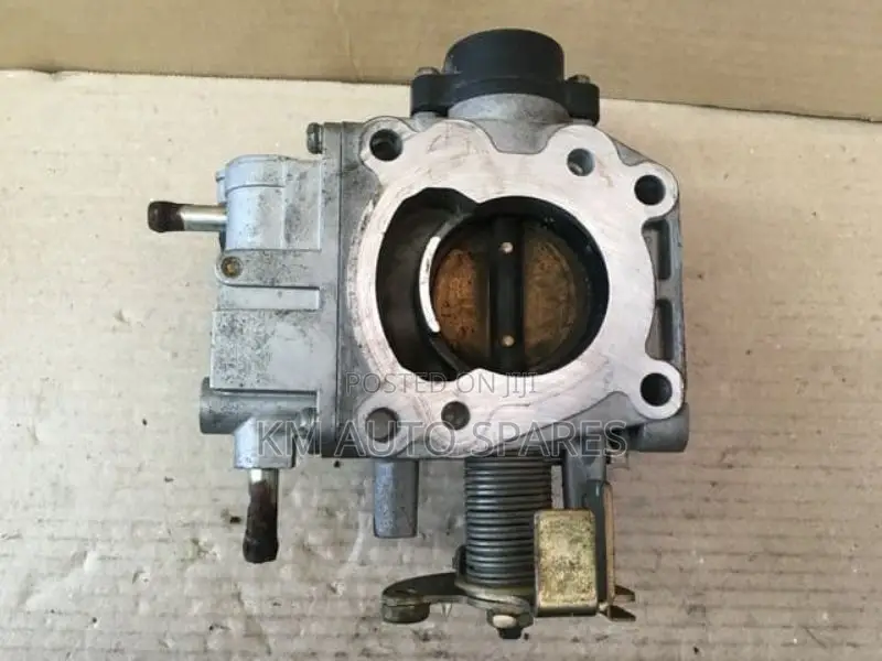 Nissan Qg18 Throttle Body for Bluebird, Fb15, Fb14, Advan.