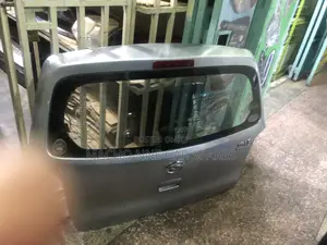 Daihatsu Mira Eis 2910-2015 Boot/Tailgate
