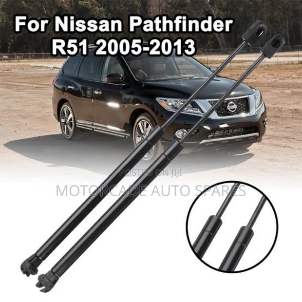 Nissan Pathfinder Boot and Bonnet Shocks Set - main view