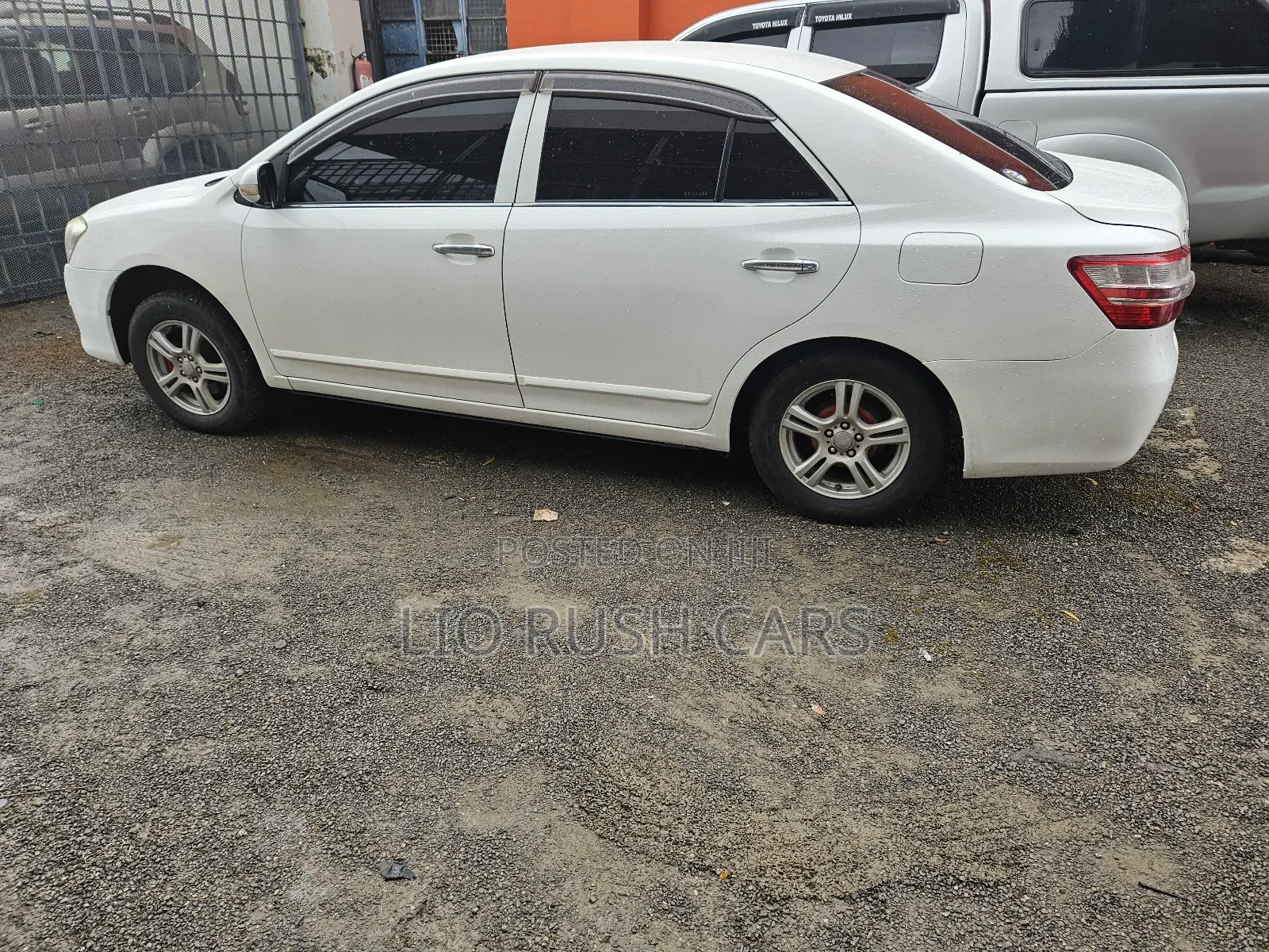 Toyota Premio 2012 White
