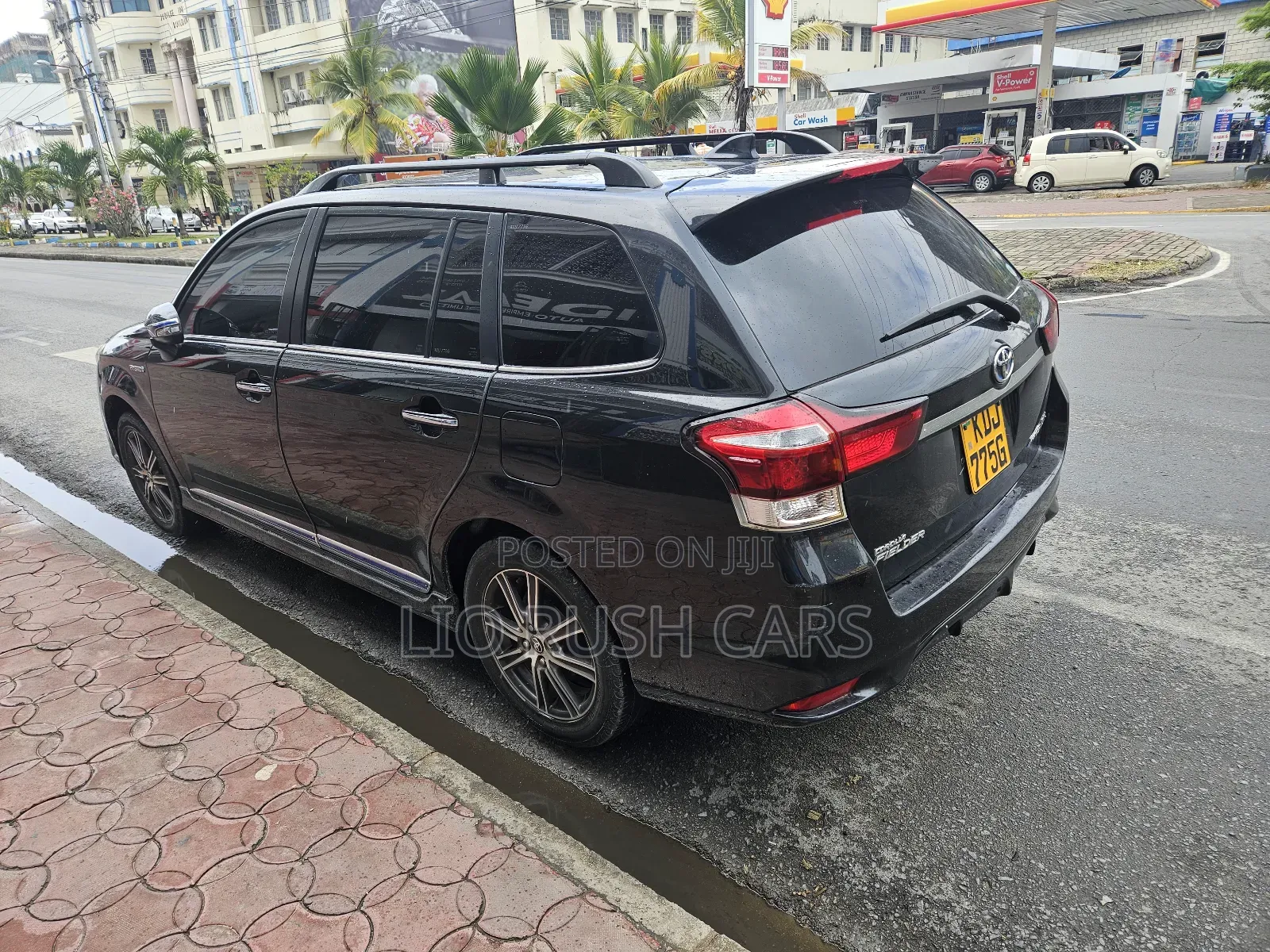 Toyota Corolla Fielder 2016 Black
