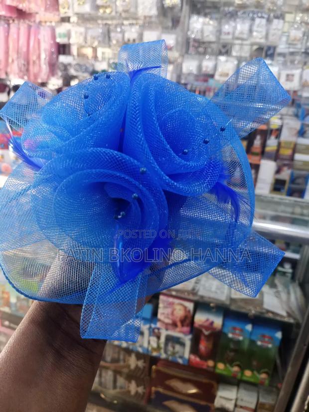 Cute Fascinator - thumbnail 3