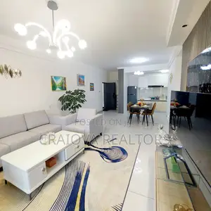 4bdrm Apartment in Gateway Mall Area for sale