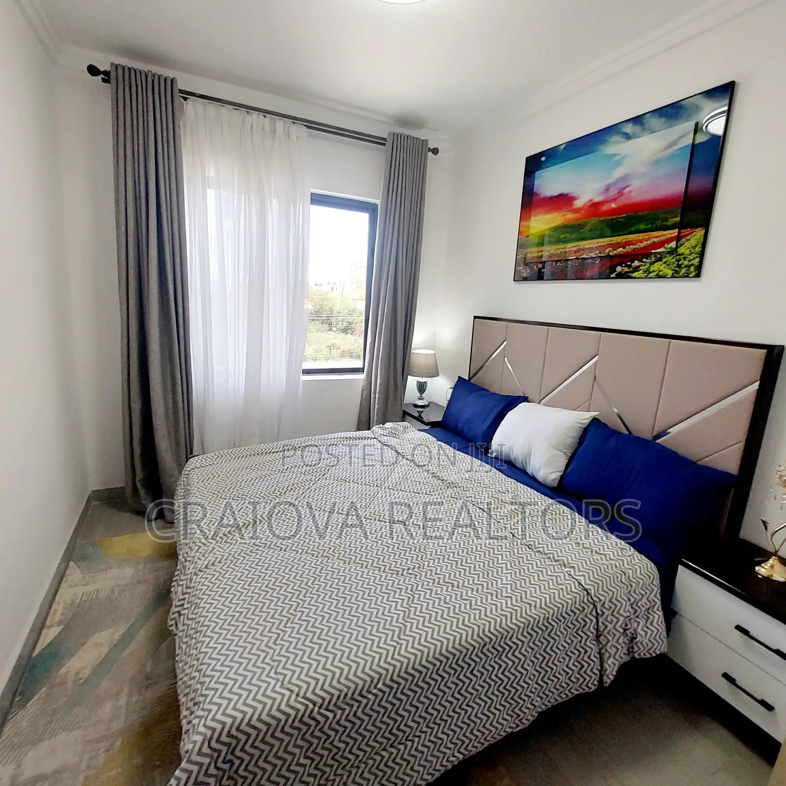 4bdrm Apartment in Gateway Mall Area for sale