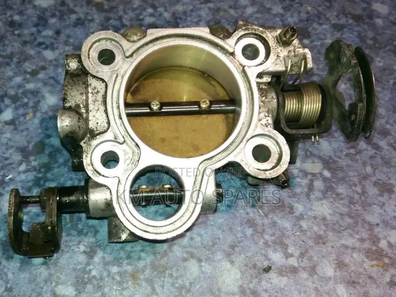 Toyota 1kz Throttle Body for Prado, Hilux Surf, Hilux.