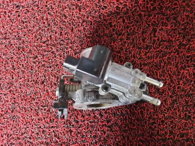 Toyota 1nz Throttle Body for Probox, Fielder, Nze, Axio.