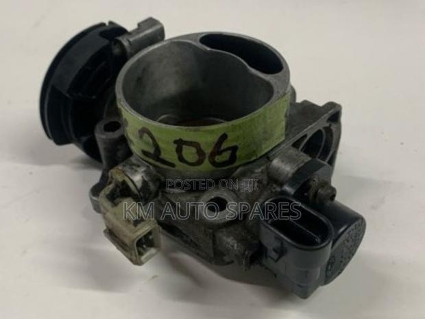 Toyota 2kd Throttle Body for Hilux, Fortuner, Hiace.