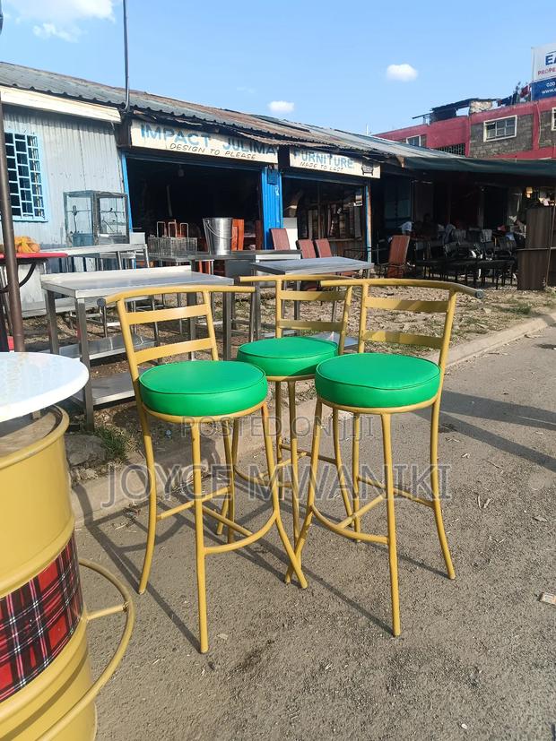 High Stools, Light Green and Gold - main view