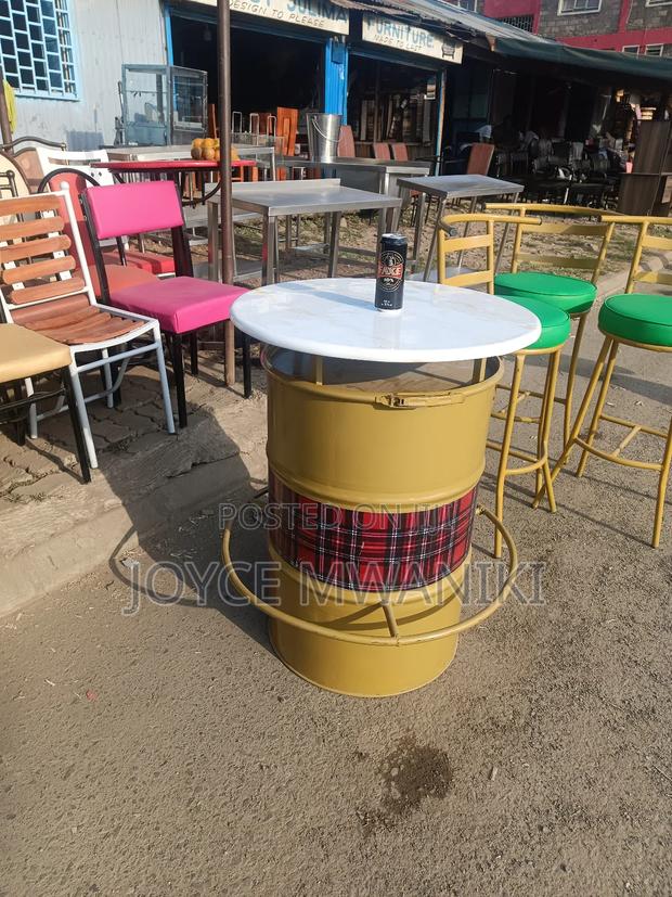 High Bar Drum Table