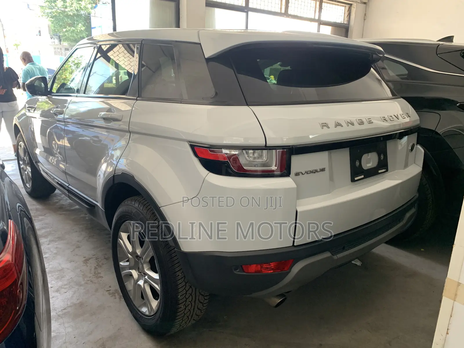 Land Rover Range Rover Evoque SE 4x4 5-Door 2017 White