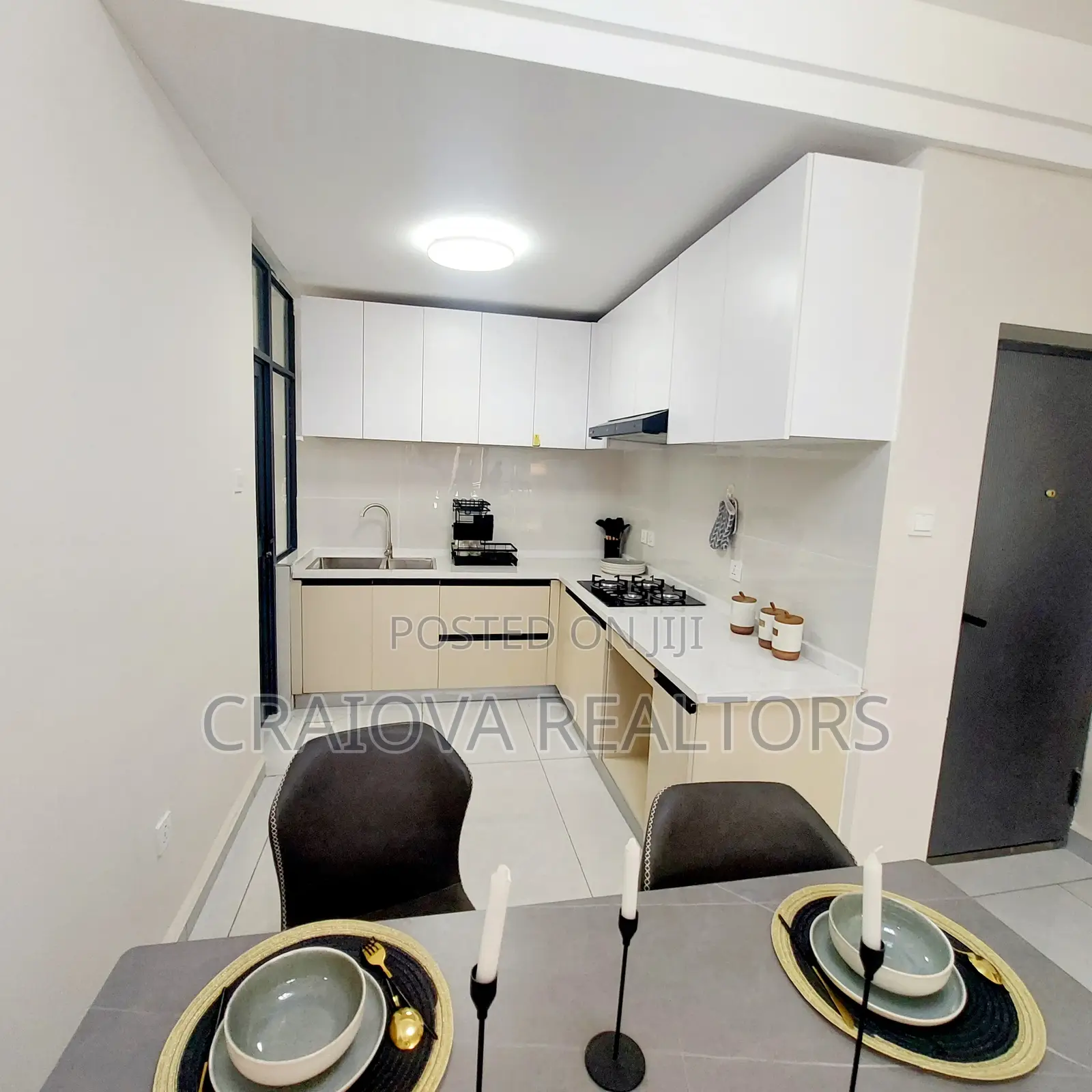 2bdrm Apartment in Gateway Mall Area for sale