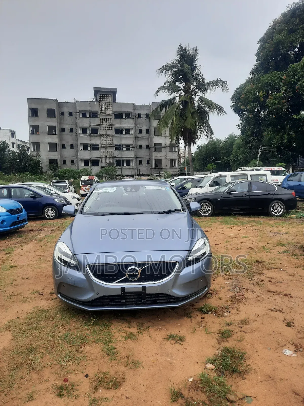 Volvo V40 2017 Blue