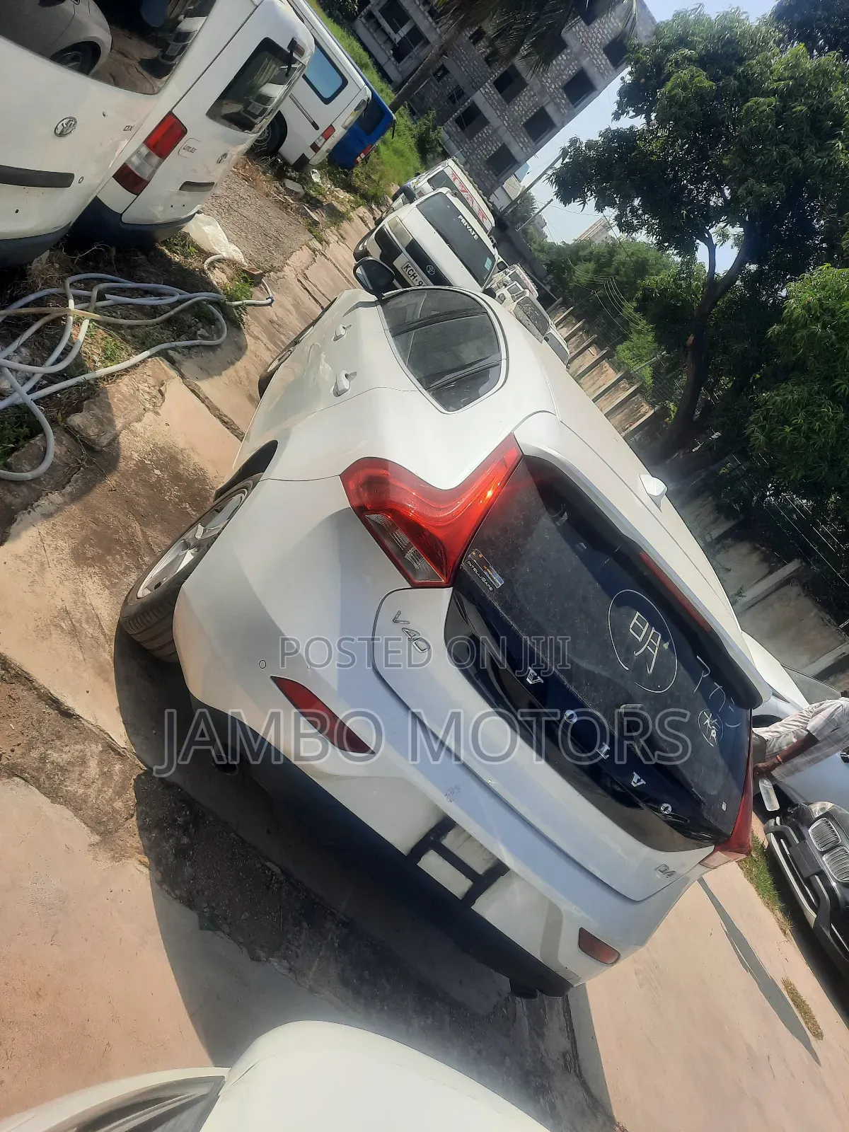 Volvo V40 2017 White
