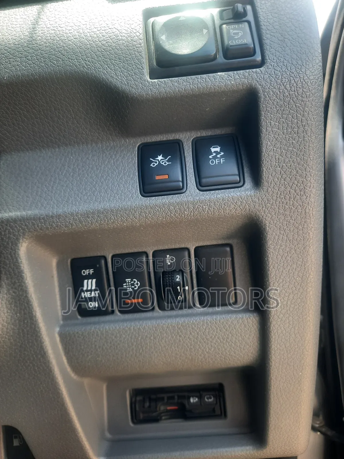 Nissan Caravan (Urvan) 2018 Grey